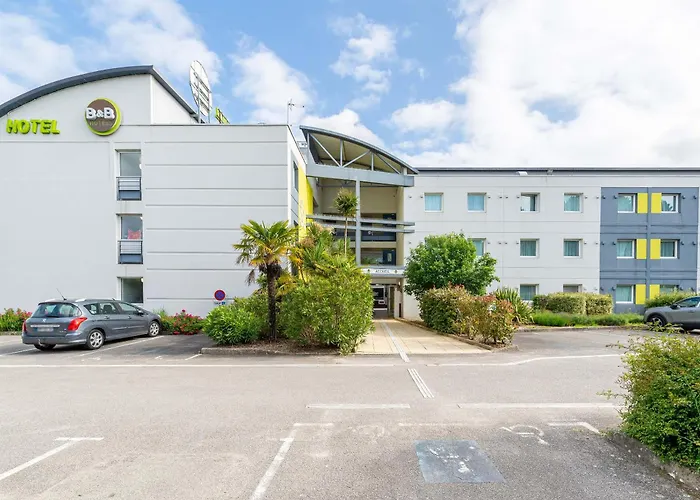 B&B HOTEL Nantes Aéroport Bouguenais