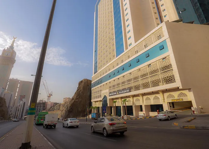 Nawazi Towers Hotel
