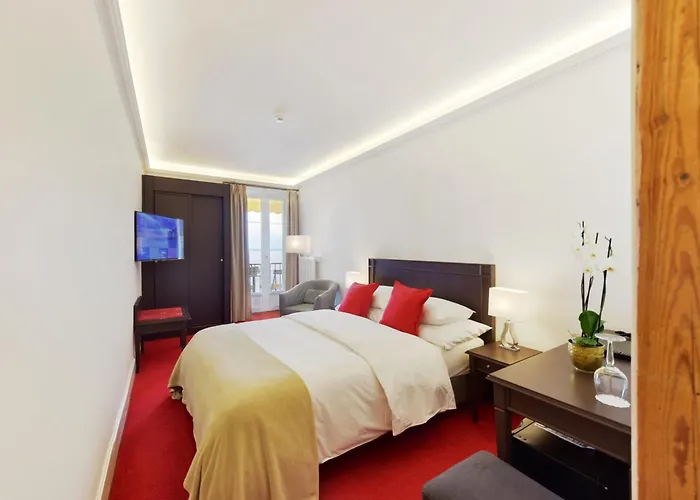 Golf Hotel René Capt