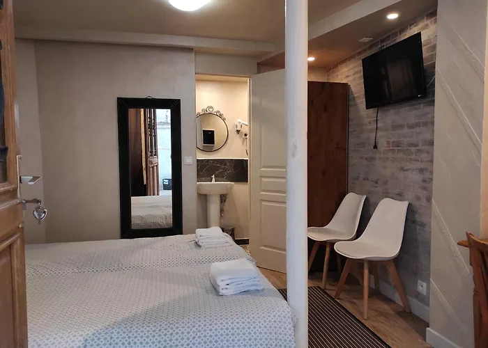Hotel Clermont Montmartre