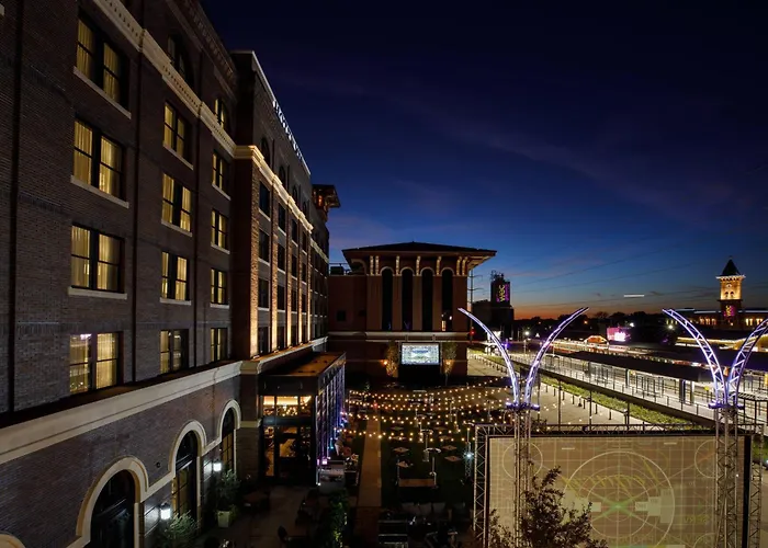 Hotel Vin, Grapevine, Autograph Collection