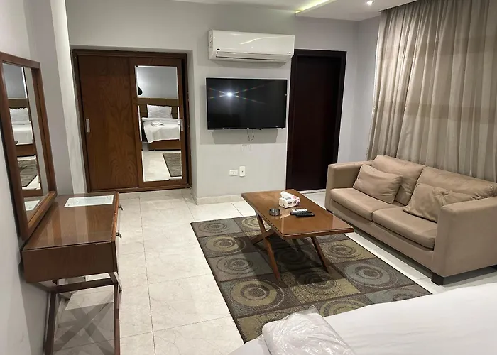 Nakhil Inn Residence