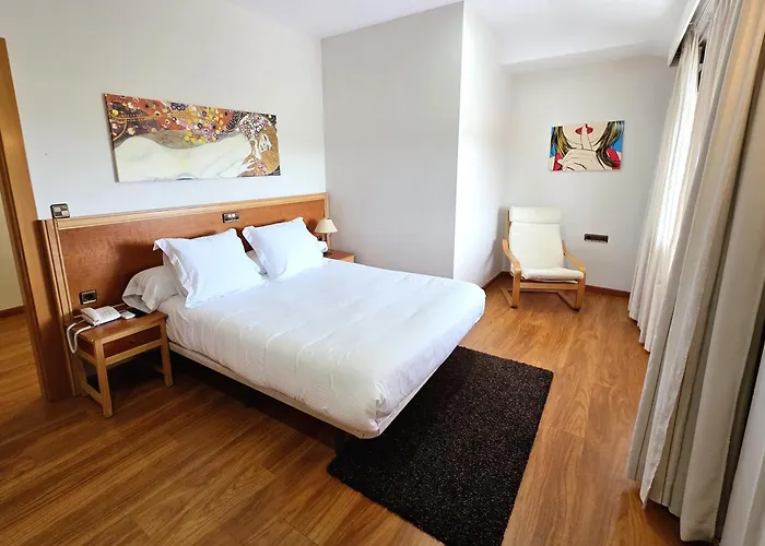 Los Barruecos grupo BGA HOTELES Malpartida de Cáceres