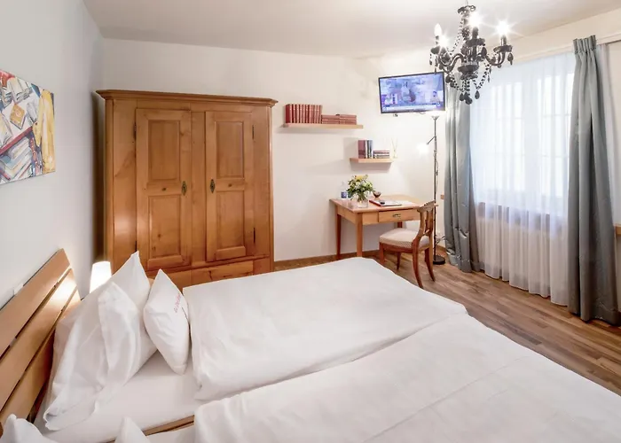 Hotel Roter Turm