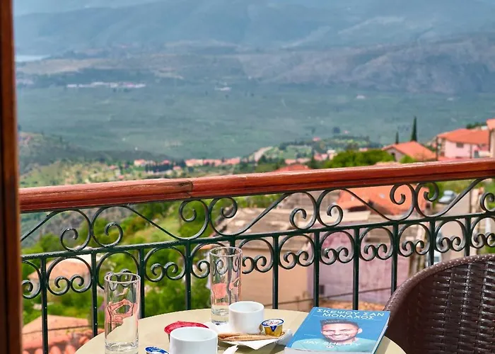 Fedriades Delphi Hotel