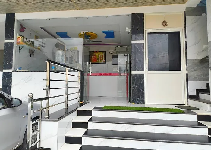 Sree Narahari Luxury Residency Mantralayam