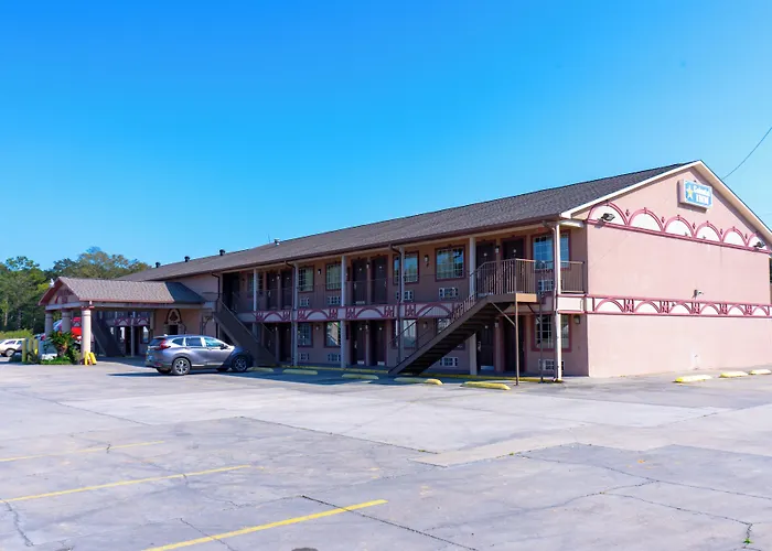 Colonial Inn Hammond