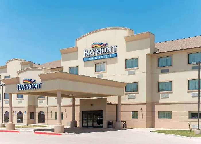 Baymont By Wyndham Perryton Hotel