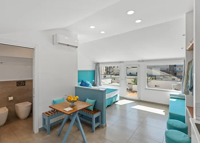 Boutique Suites 186