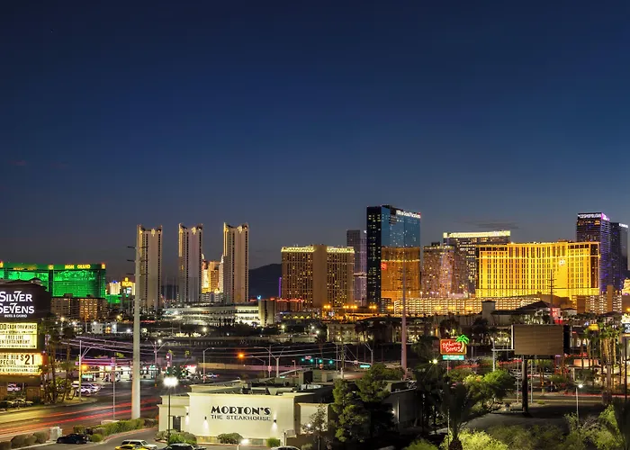 Doubletree By Hilton Las Vegas East Flamingo