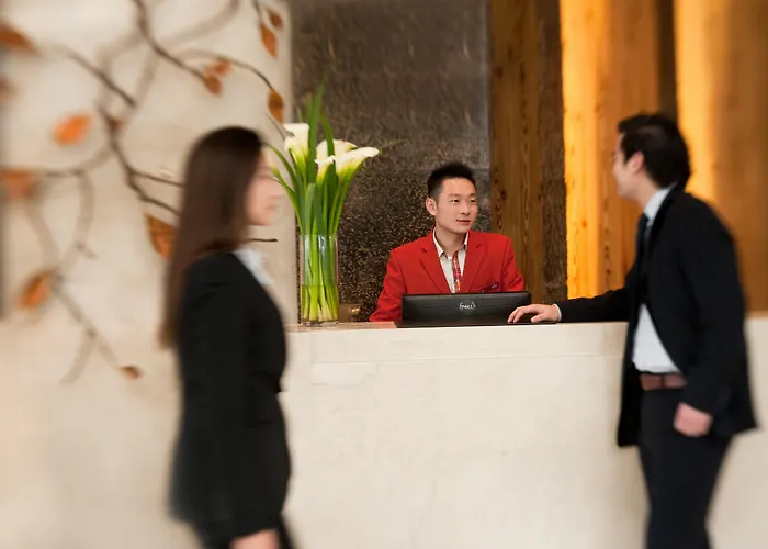 Crowne Plaza Shanghai Anting-20 Minutes Drive To National Exhibition And Convention Center & 15 Minutes Drive To F1
