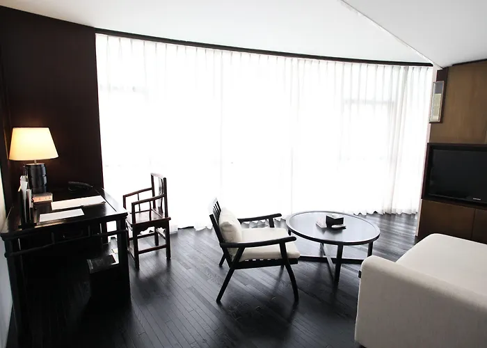 Hotel Momc