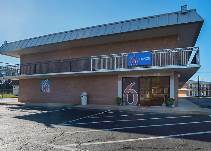Studio 6 Suites Perry, Ga
