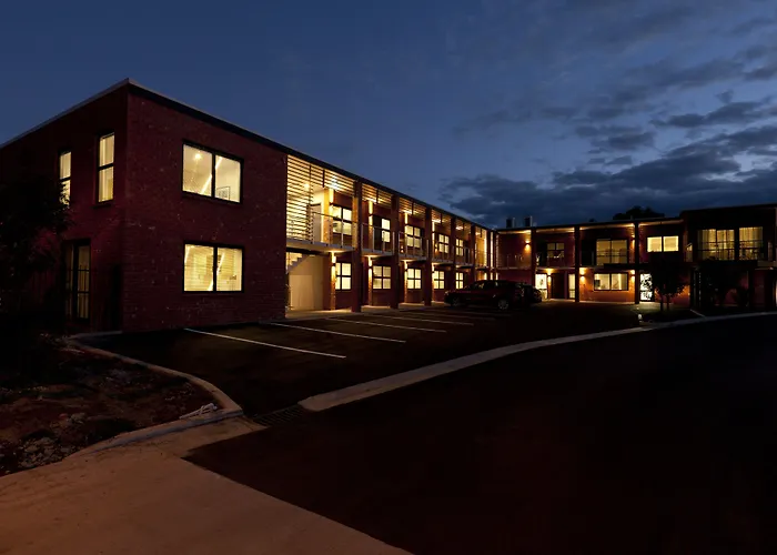 850 Cameron Motel