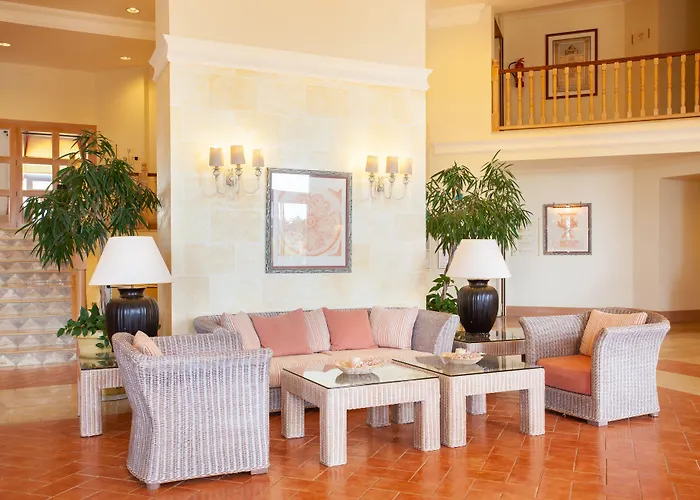 Grupotel Macarella Suites & Spa