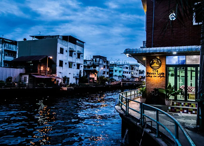The Seven Luck Hotel Bangkok