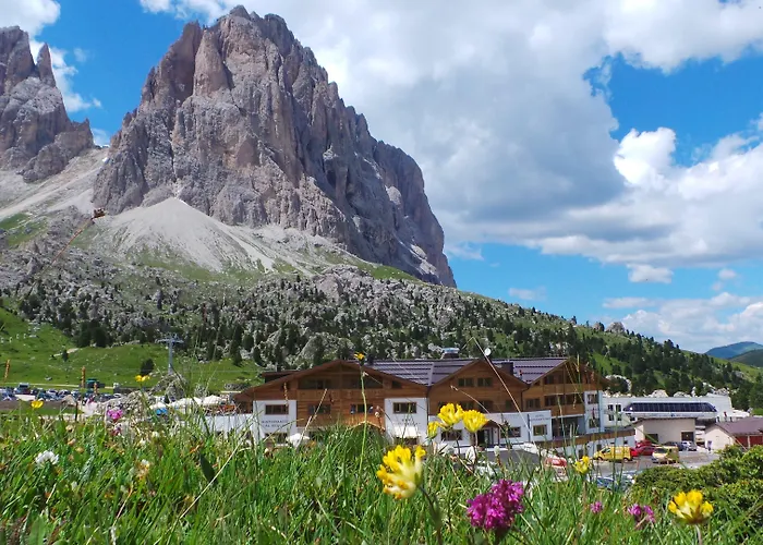 Passo Sella Dolomiti Mountain Resort Wolkenstein in Gröden