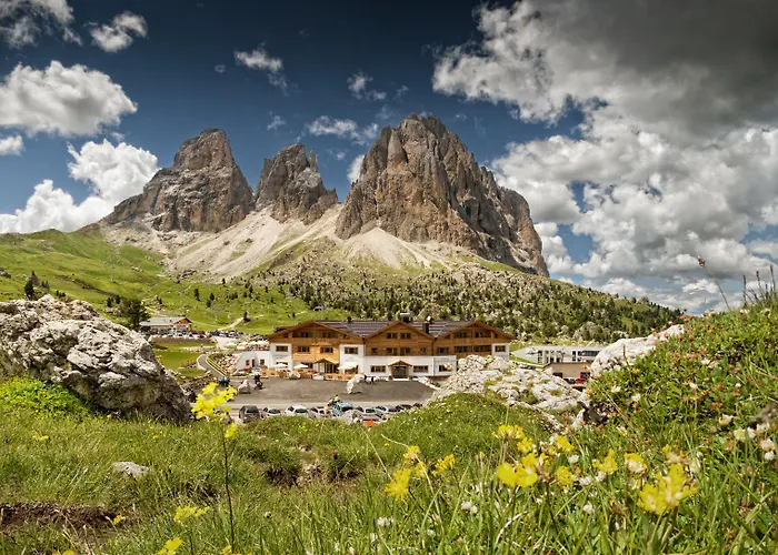 Passo Sella Dolomiti Mountain Resort Wolkenstein in Gröden