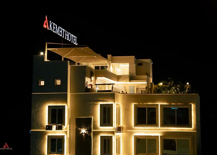 Kemet Pyramids View Hotel