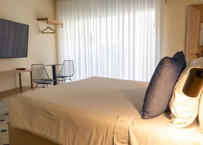 B Haus Hotel Boutique