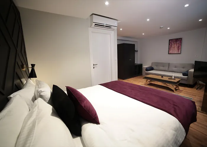 The Roomy Hotel Sisli