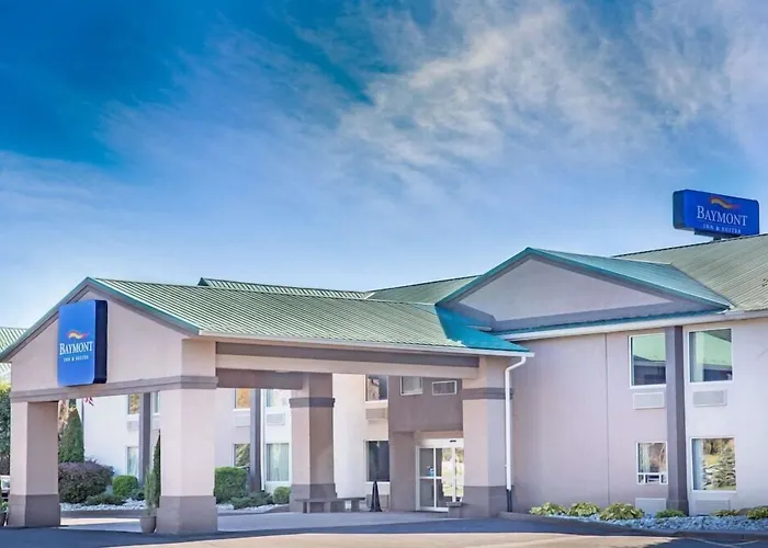 Baymont By Wyndham Bartonsville Poconos