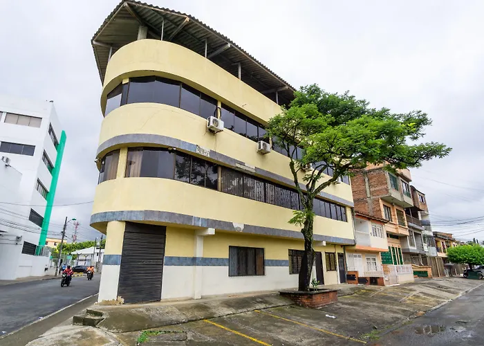 Hotel Ayenda Bugatier Cali