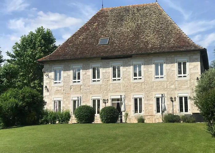 Bed and Breakfast Domaine du Manoir à Les Avenières