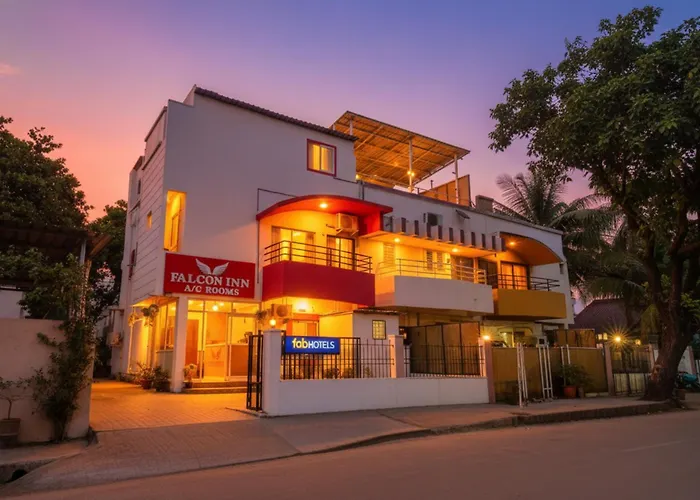 Fabhotel New Falcon Inn Pune