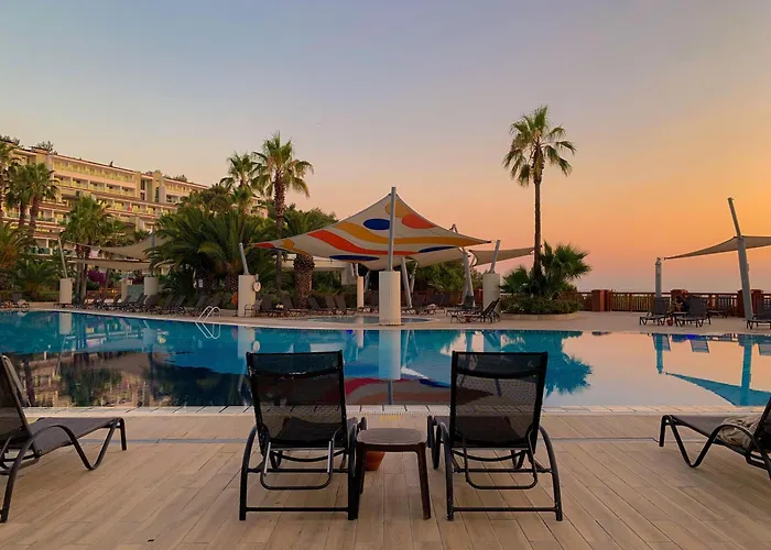 Pine Bay Holiday Resort