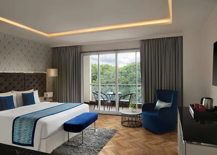 Amanora The Fern Pune, Series By Marriott