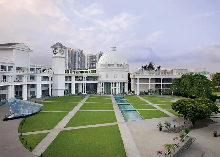 Amanora The Fern Pune, Series By Marriott