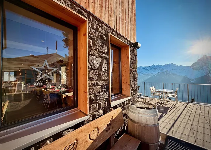 Berggasthaus Eggberge - Boutique Mountain Hotel - Access via Cablecar