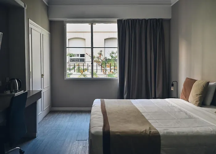 1253 Recoleta Small Hotel