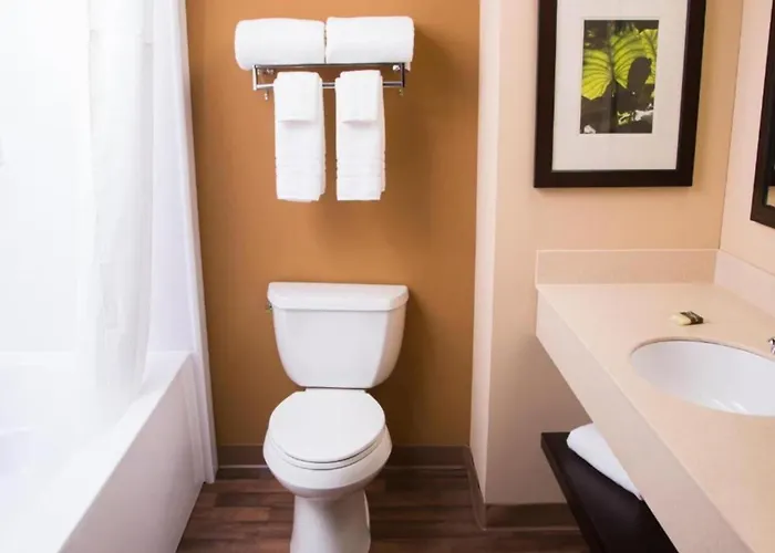 Studio 6 Corporate Extended Stay Chicago Lisle Il