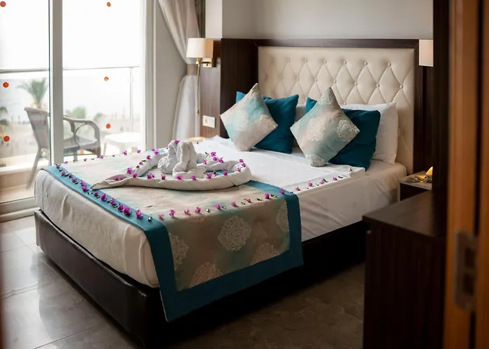 Cleopatra Golden Beach Hotel