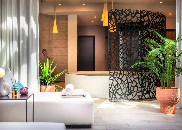 Atlantic Hotel & Spa Les Sables-dʼOlonne