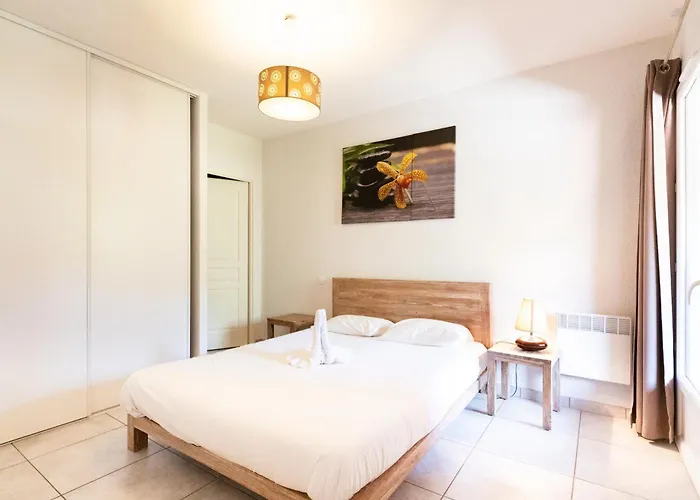 Aparthotel Le Domaine du Thronnet à Figanières