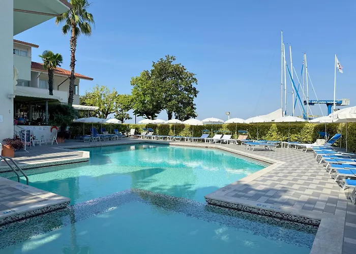 Hotel Nettuno Bardolino