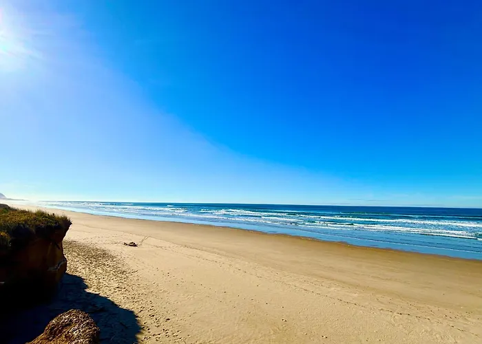 Tillicum Beach Motel - Formerly Deane'S Oceanfront Lodge