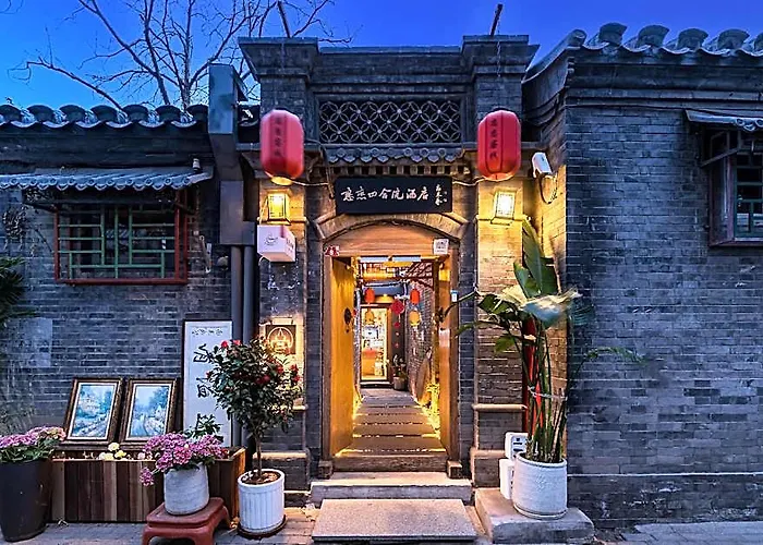 Beijing Lianlian Courtyard Hotel