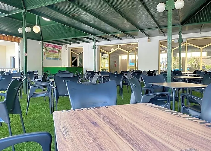 Clc Benal Beach Aparthotel