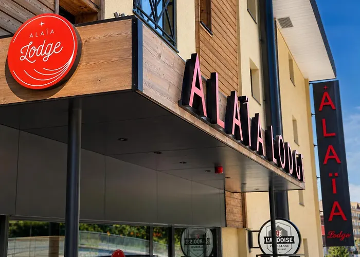 Alaia Lodge