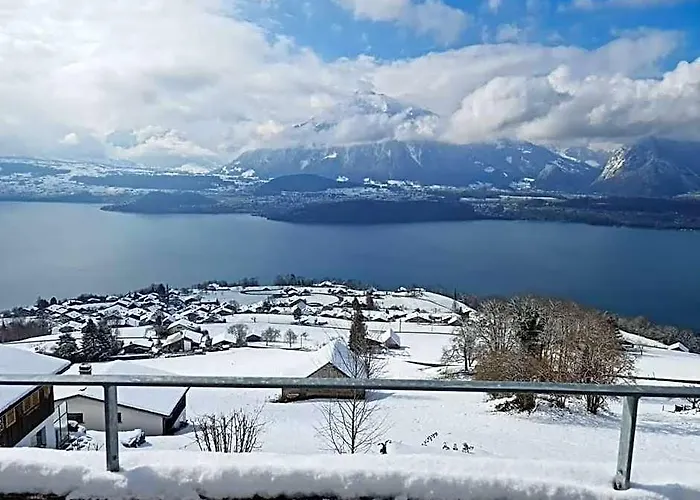 Chalet With View Of The Mountains And The Thun Lake