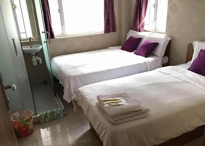 Me Easy Hostel