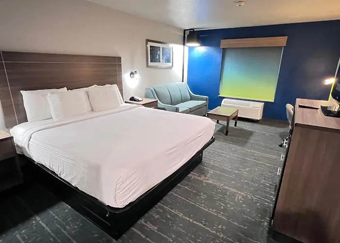 Best Western Plus Memorial Inn