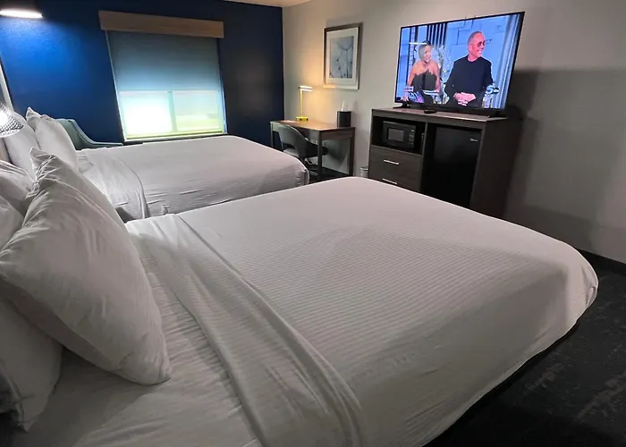 Best Western Plus Memorial Inn