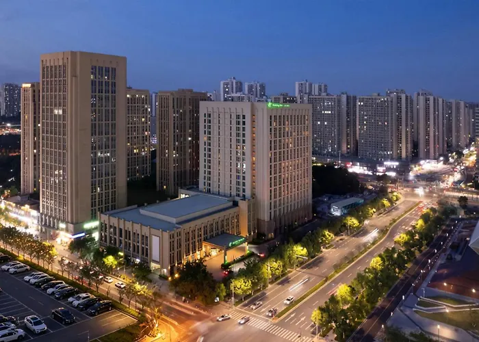 Holiday Inn Chongqing University Town By Ihg