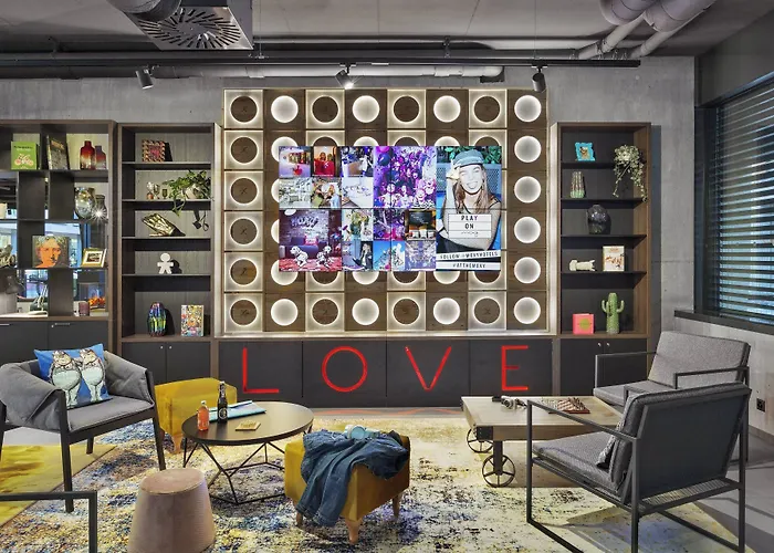 Moxy Lausanne City