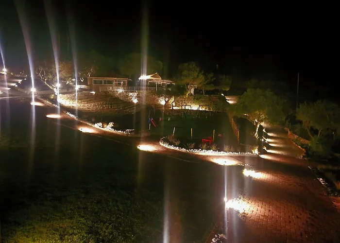 Poseidon Apartments And Villas By The Sea